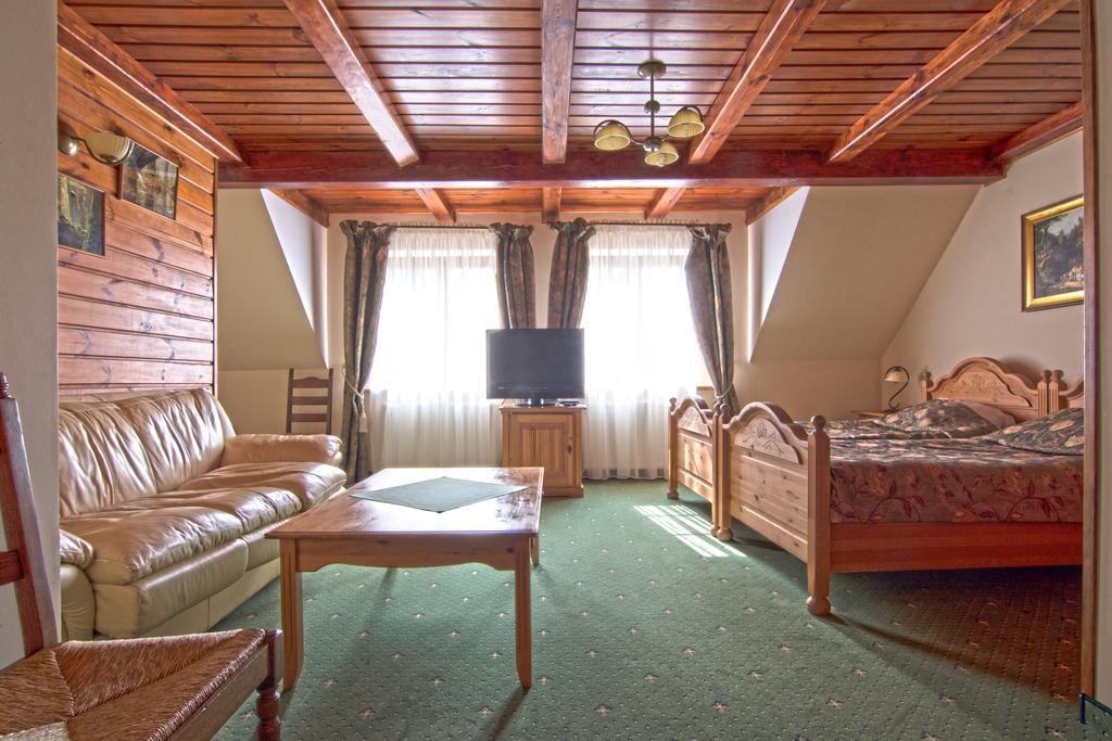 Dworek Gawra Bialowieza Room photo
